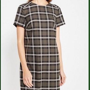 Plaid short sleeve shift dress